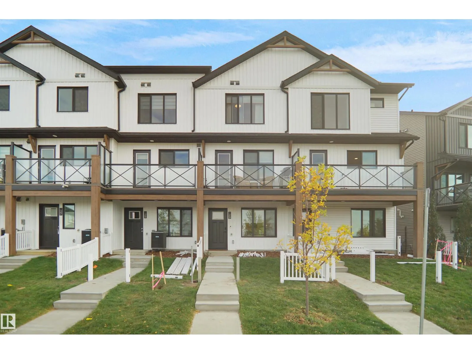 #29 1025 SECORD PROMENADE PM NW