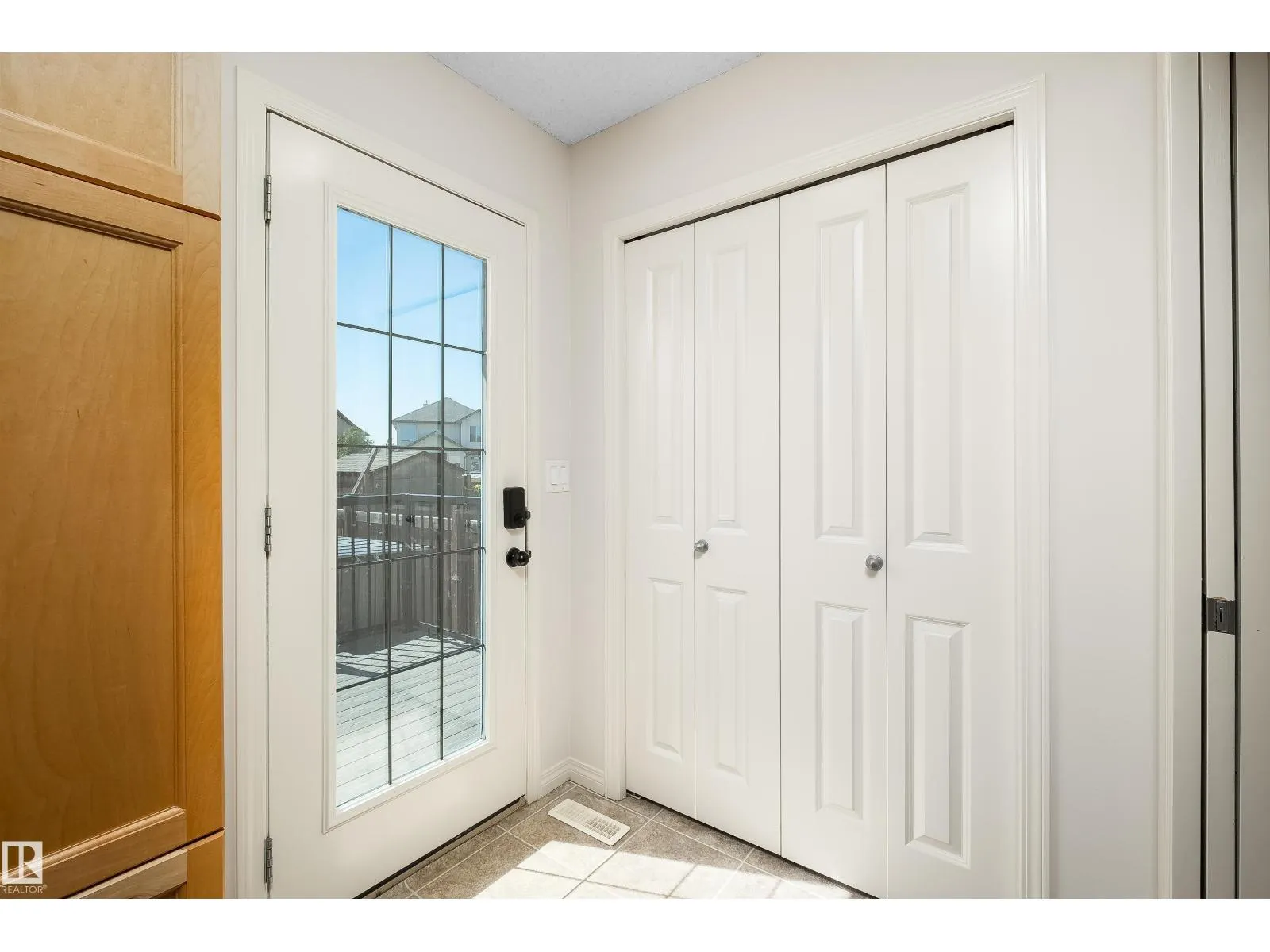 243 SOUTHWICK WY