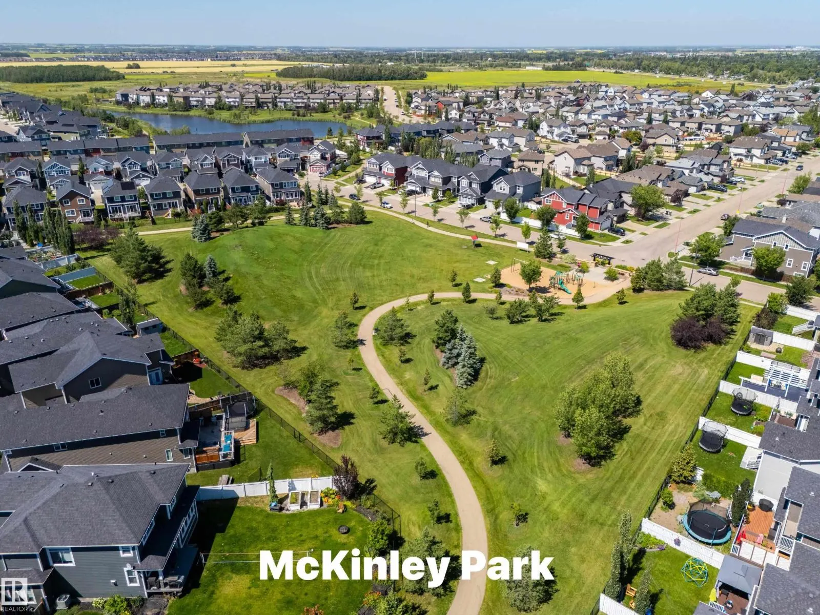 243 SOUTHWICK WY