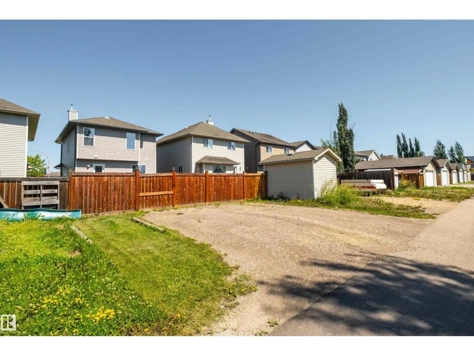 243 SOUTHWICK WY