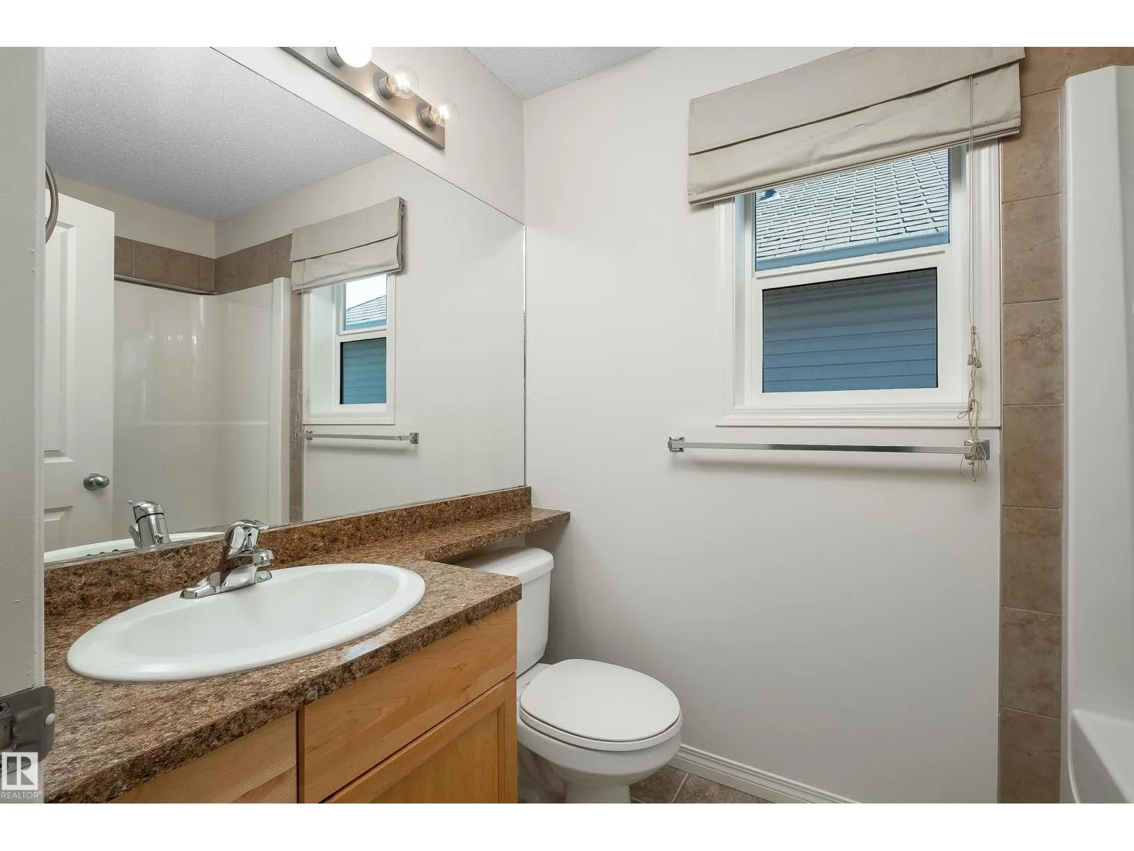 243 SOUTHWICK WY