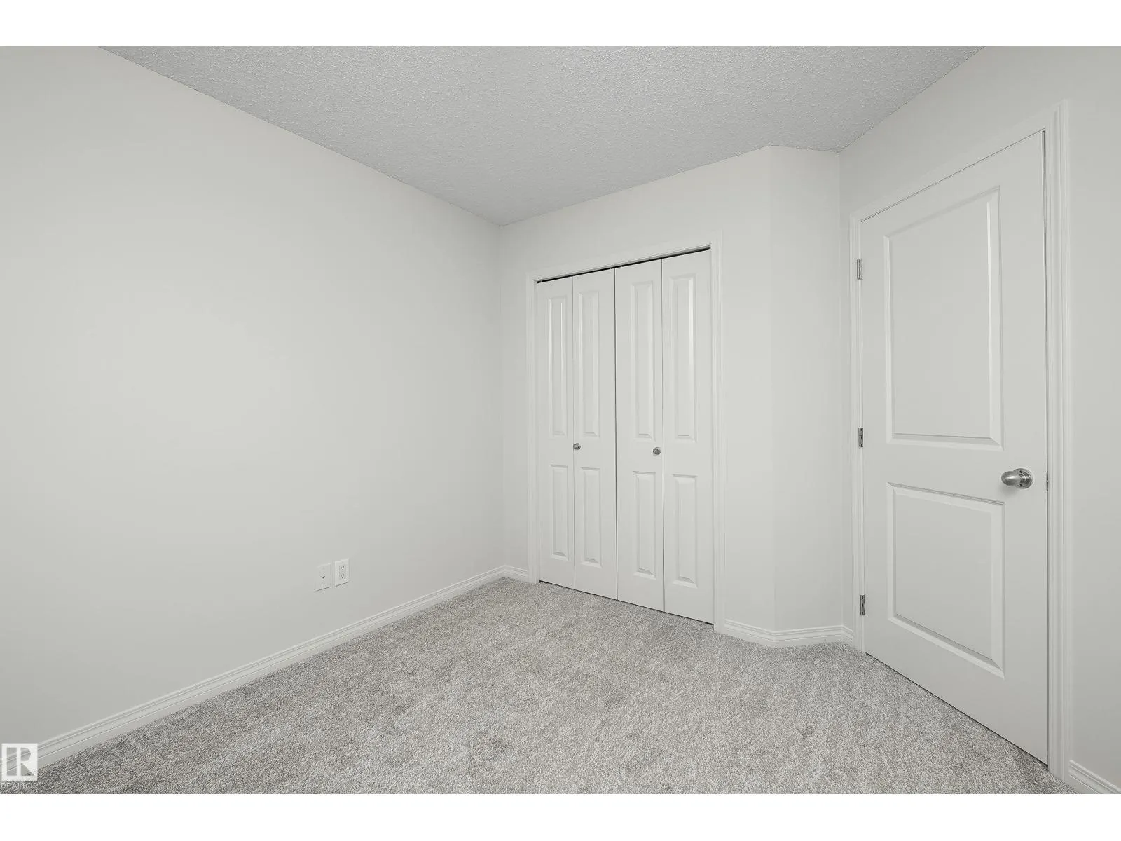 243 SOUTHWICK WY