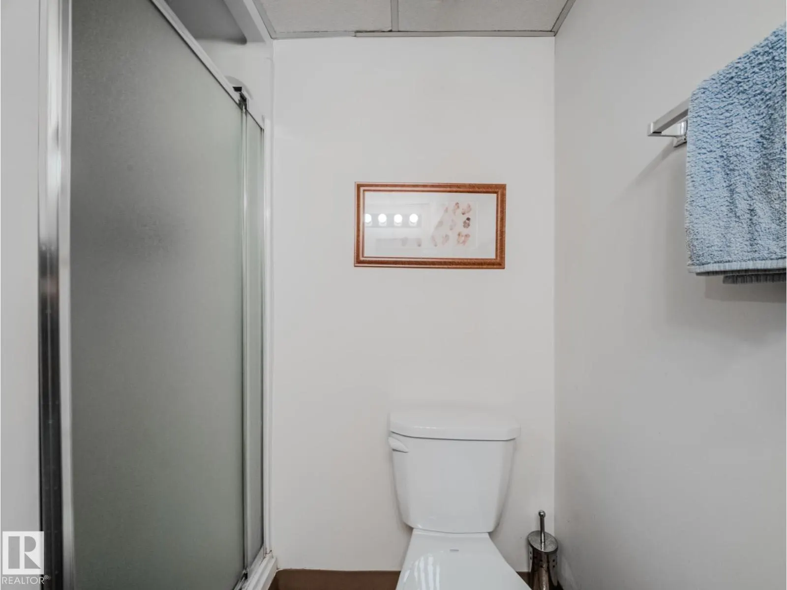 14 GREENBRIAR CR