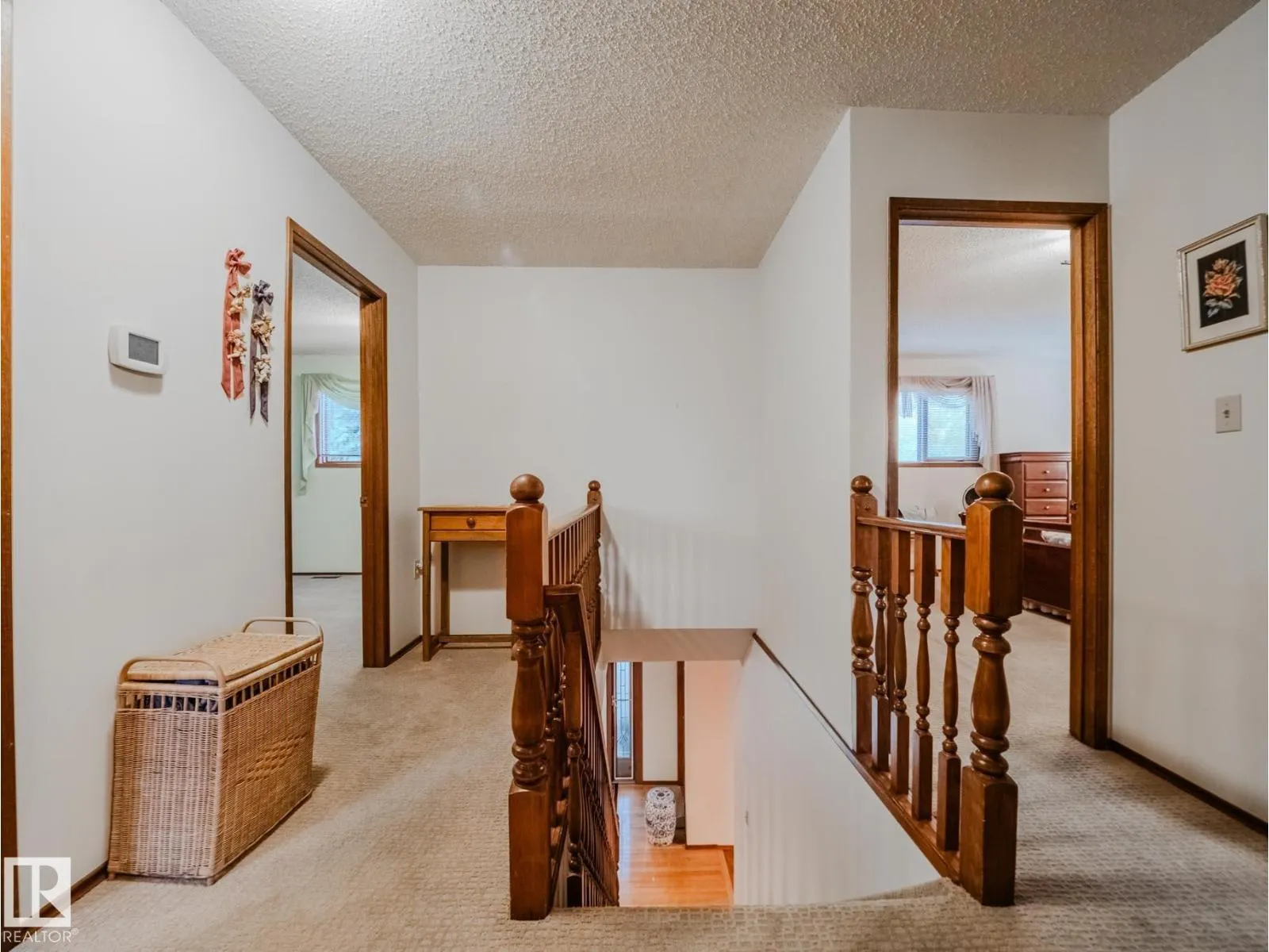 14 GREENBRIAR CR