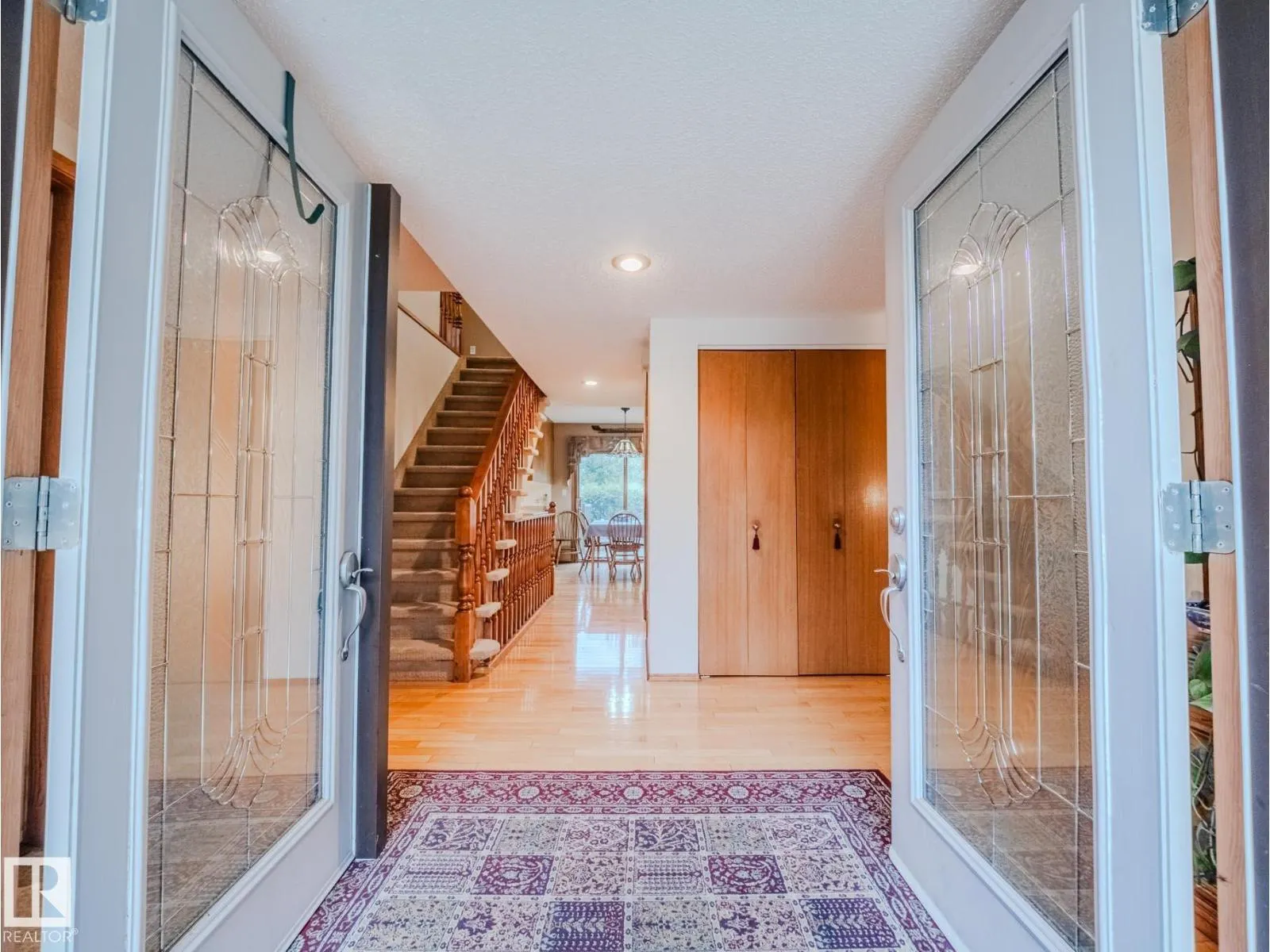 14 GREENBRIAR CR