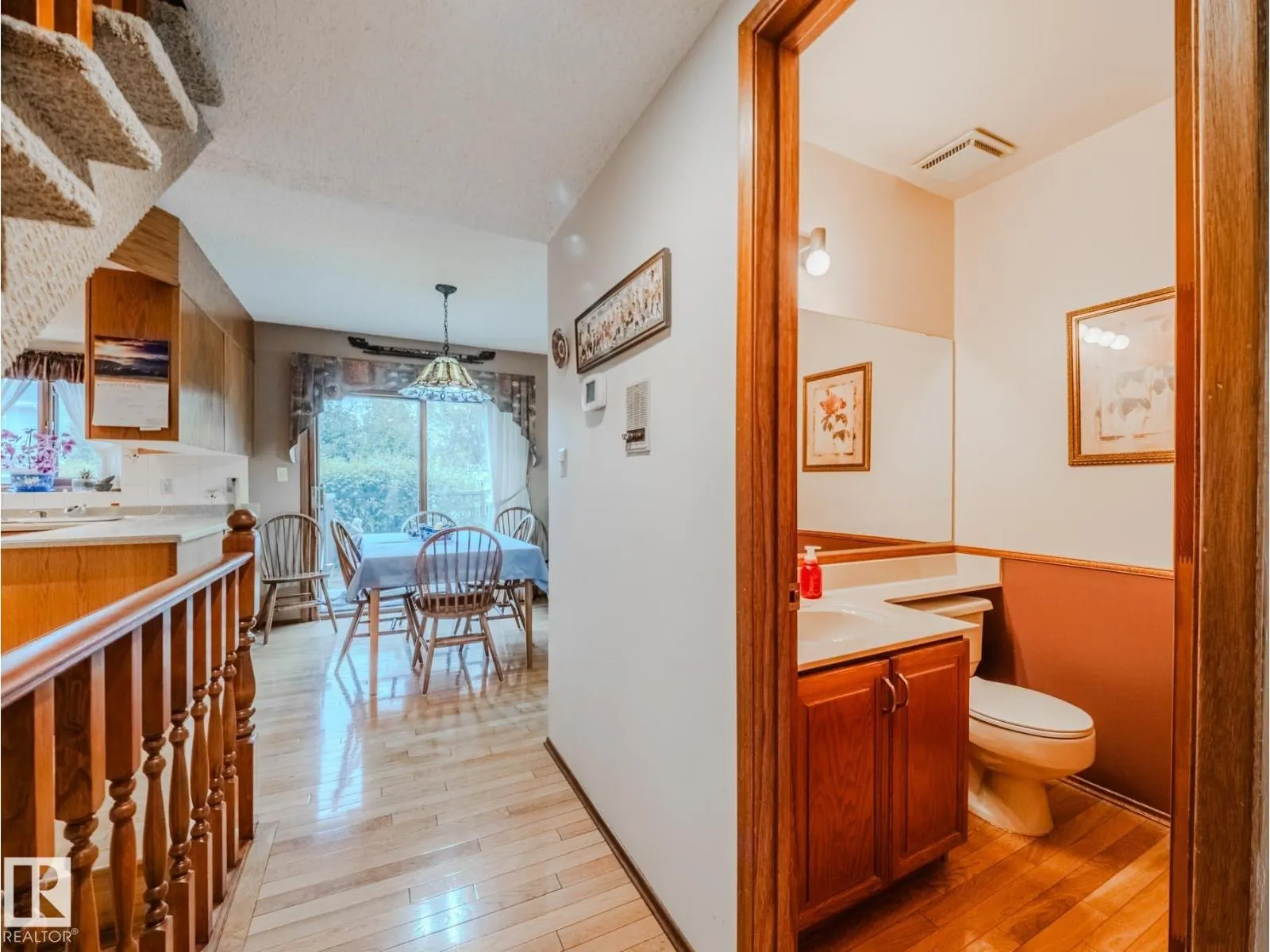 14 GREENBRIAR CR