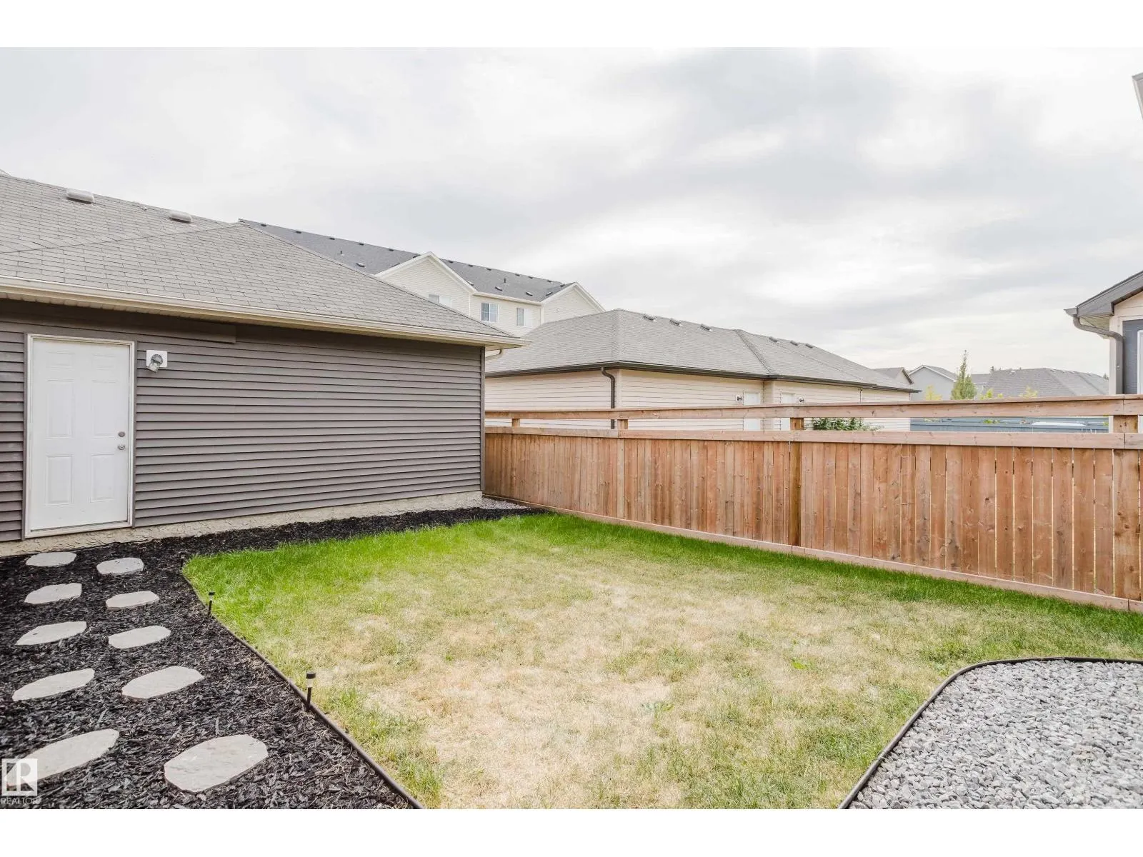 287 DESROCHERS BV SW
