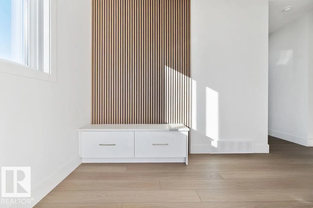 292 165 AV NE