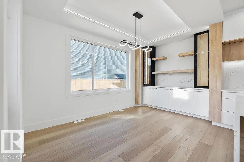 292 165 AV NE
