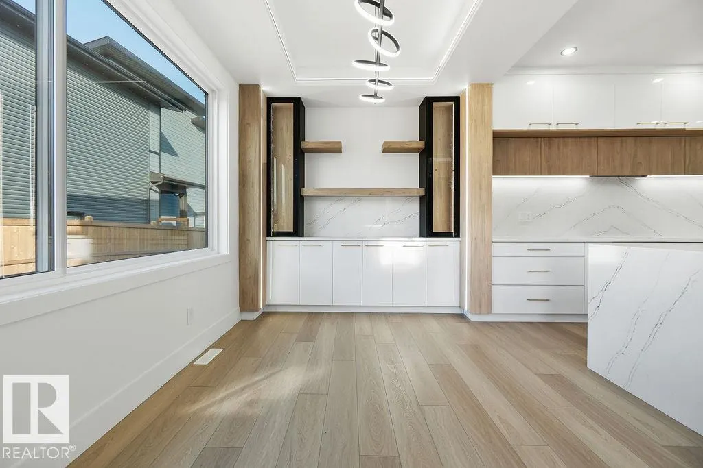 292 165 AV NE