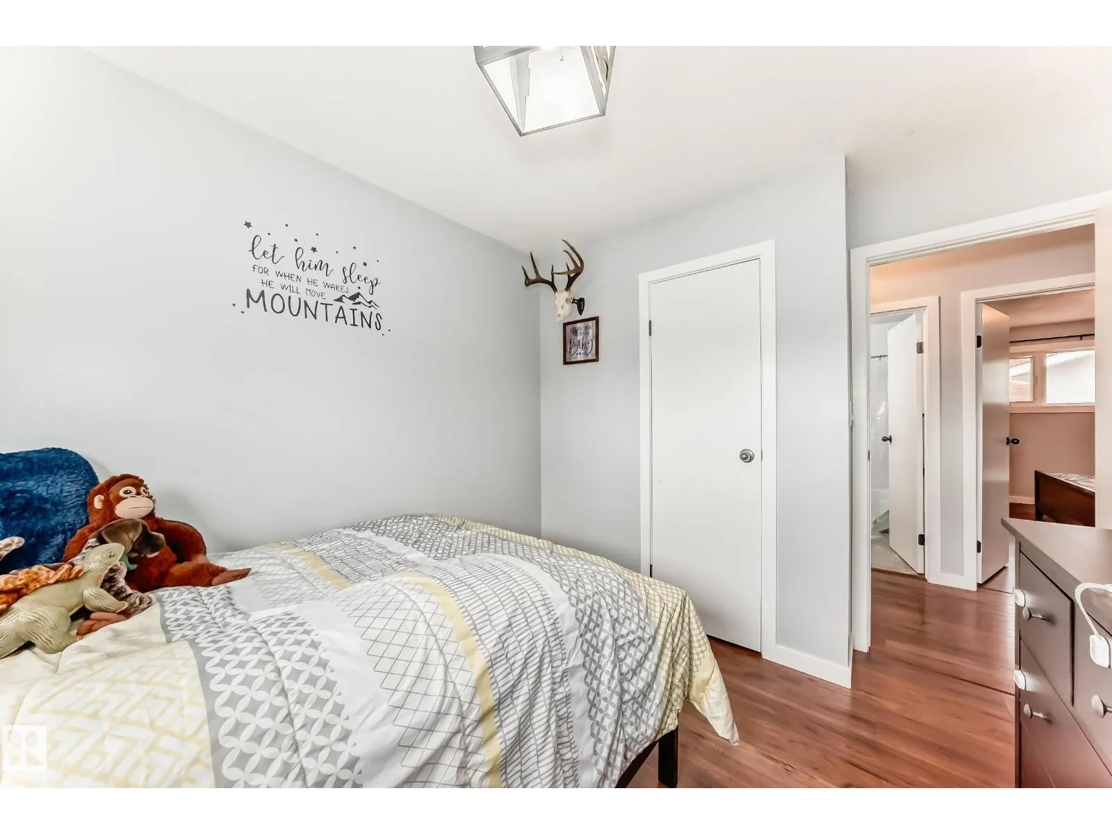 13046 32A ST NW