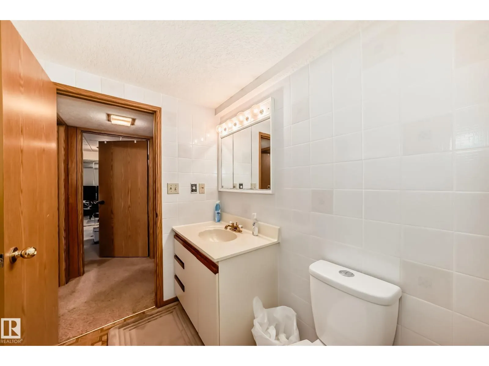 13046 32A ST NW