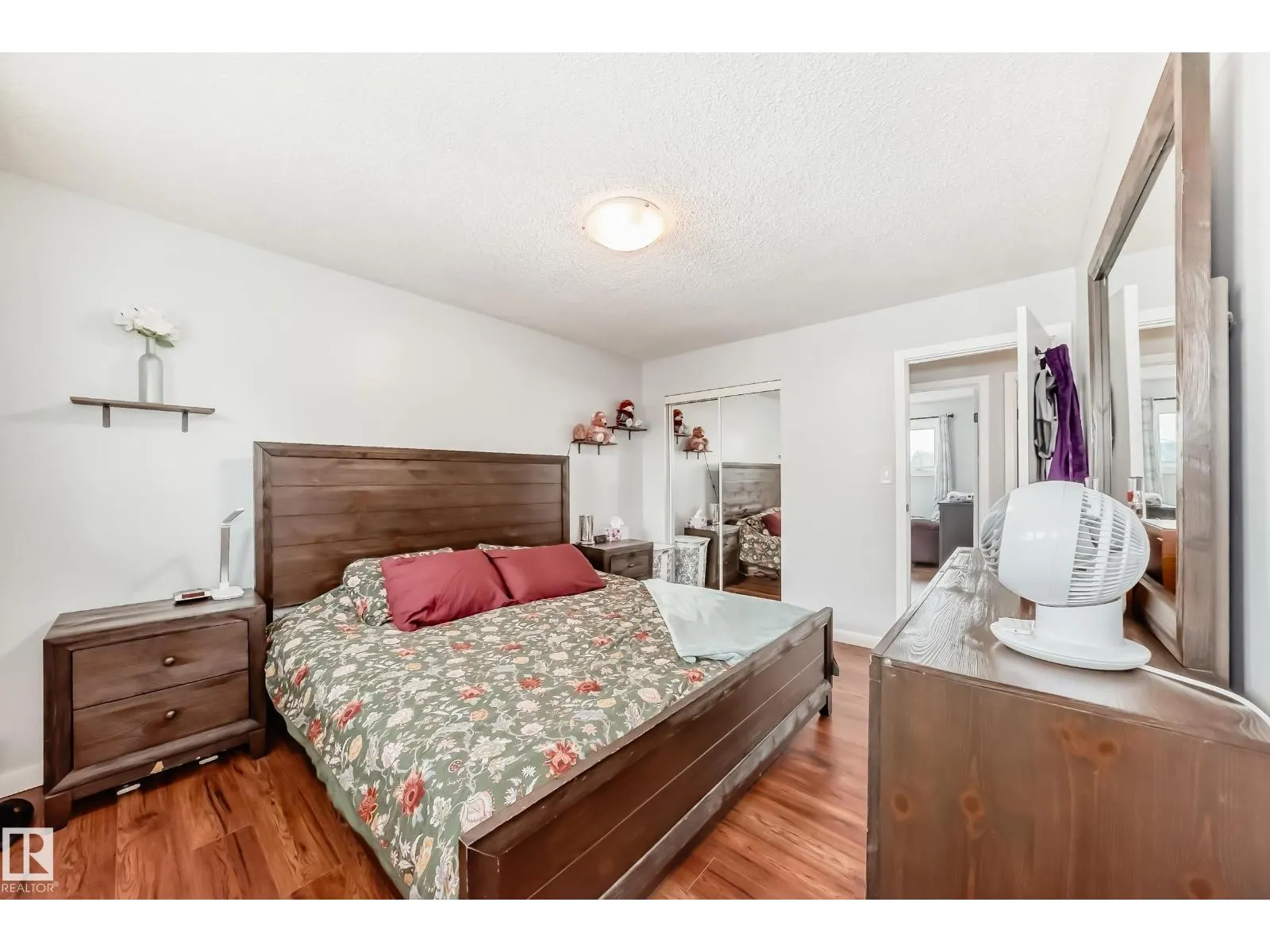 13046 32A ST NW