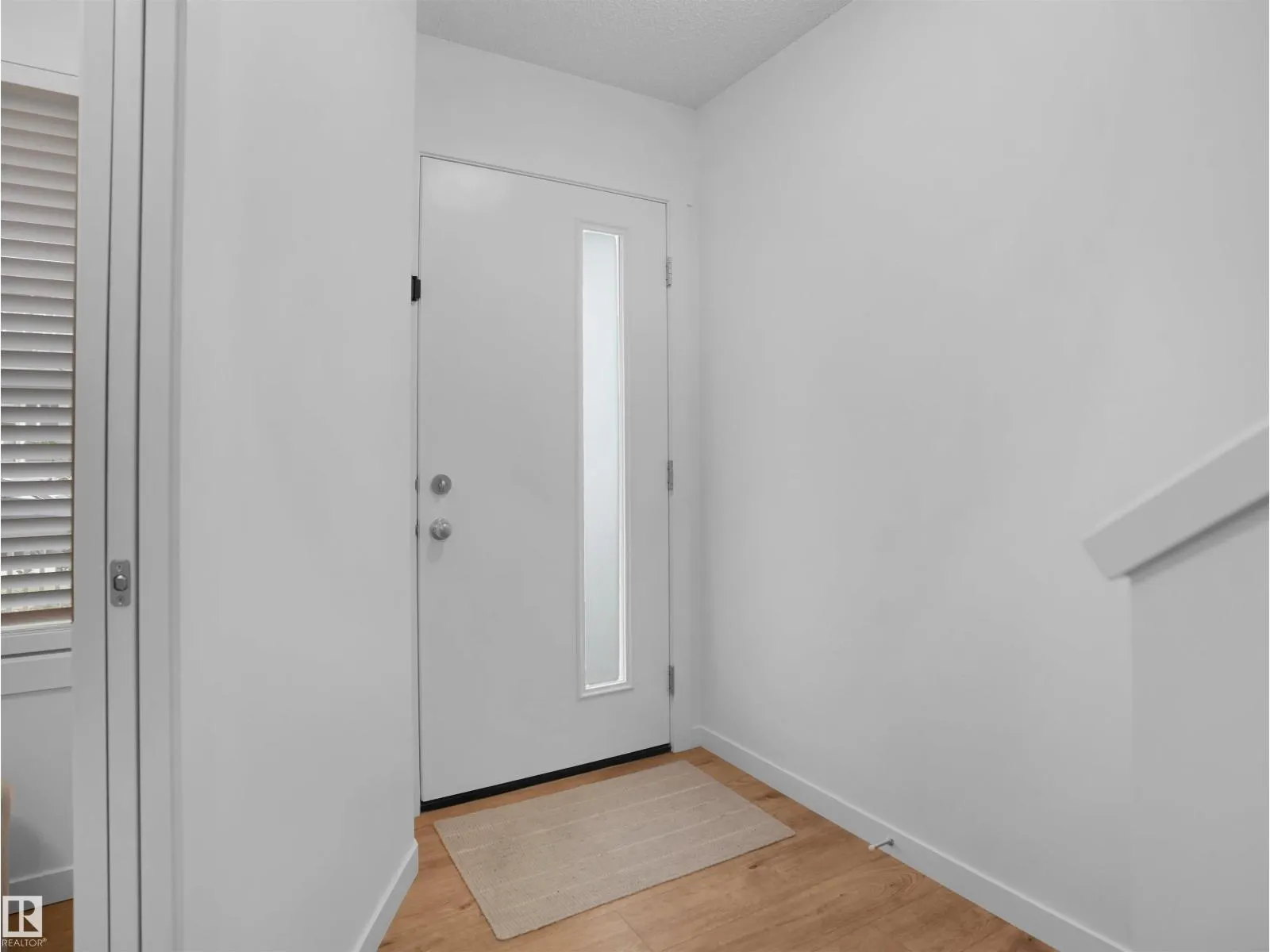 22803 84 AV NW