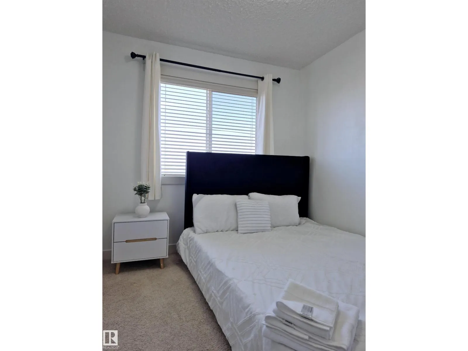 111 51 SW SW