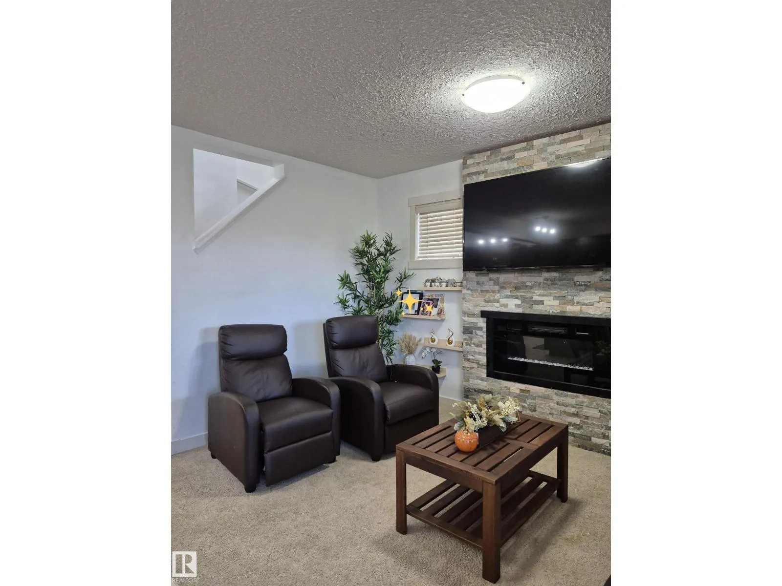 111 51 SW SW