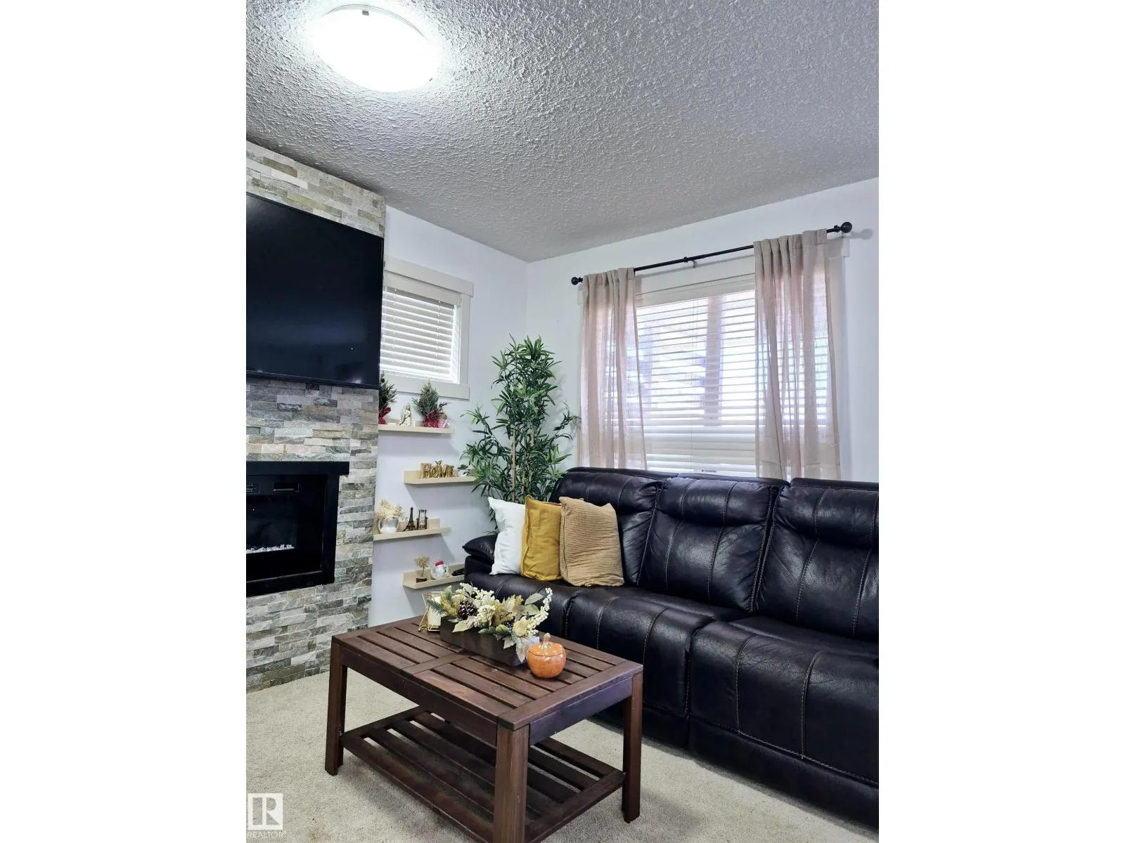 111 51 SW SW