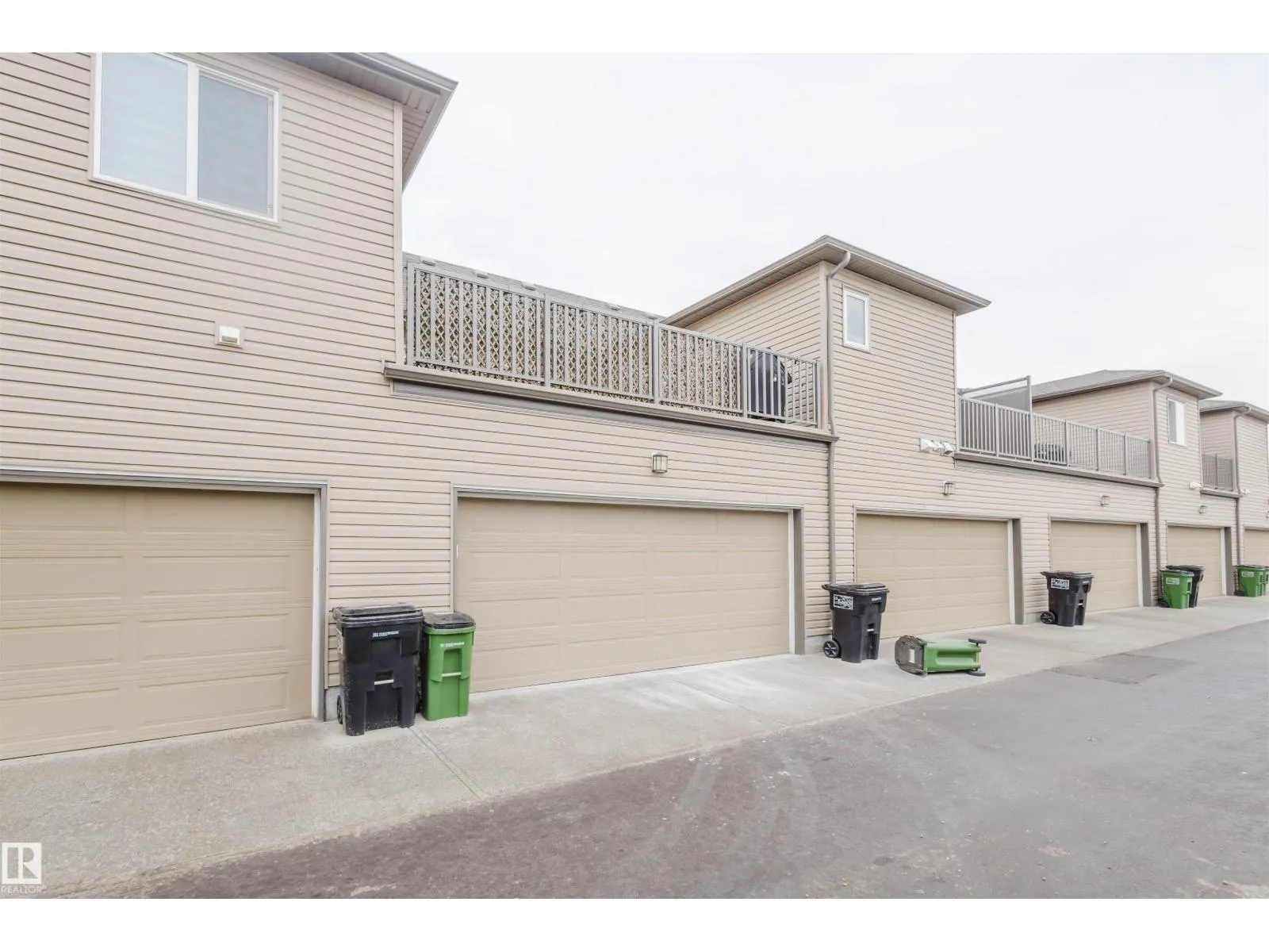 20808 19 AV NW