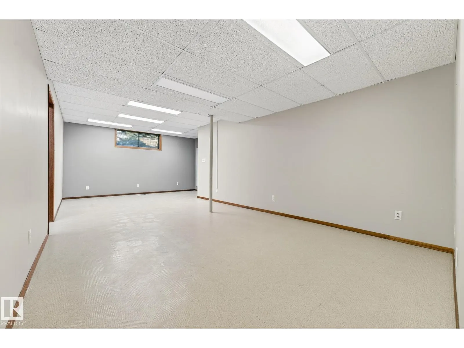 11524 152B AV NW