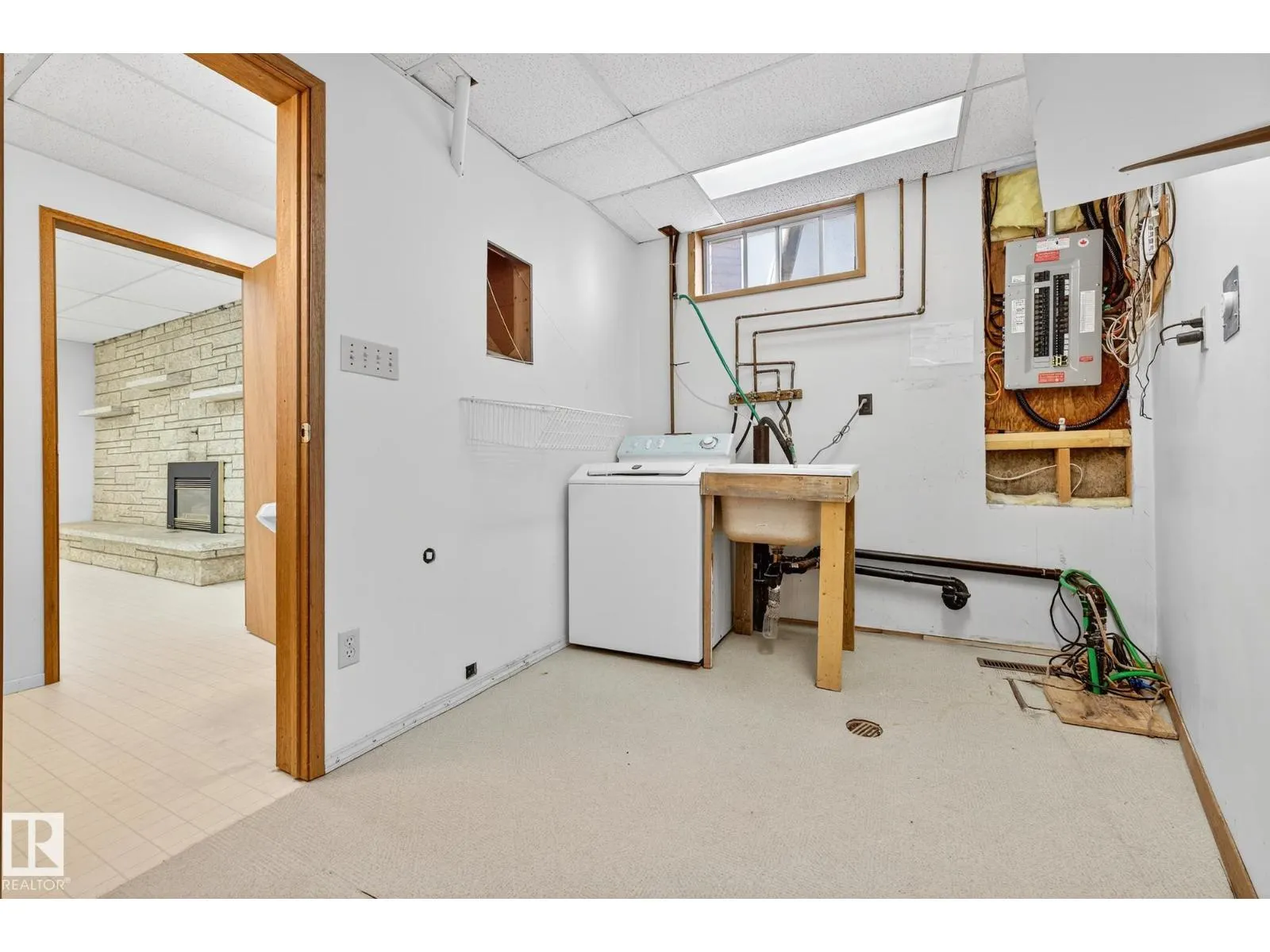 11524 152B AV NW