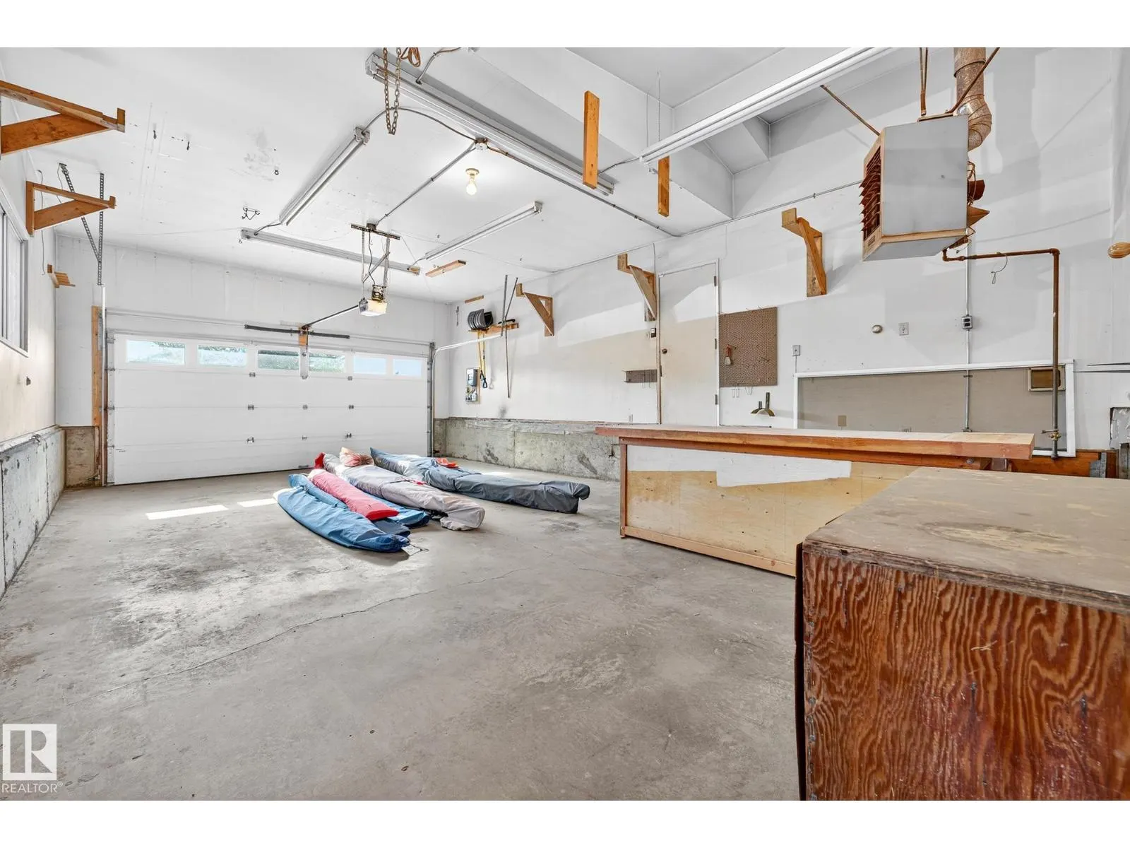11524 152B AV NW