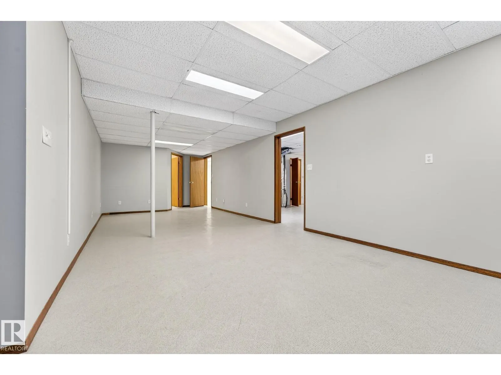 11524 152B AV NW
