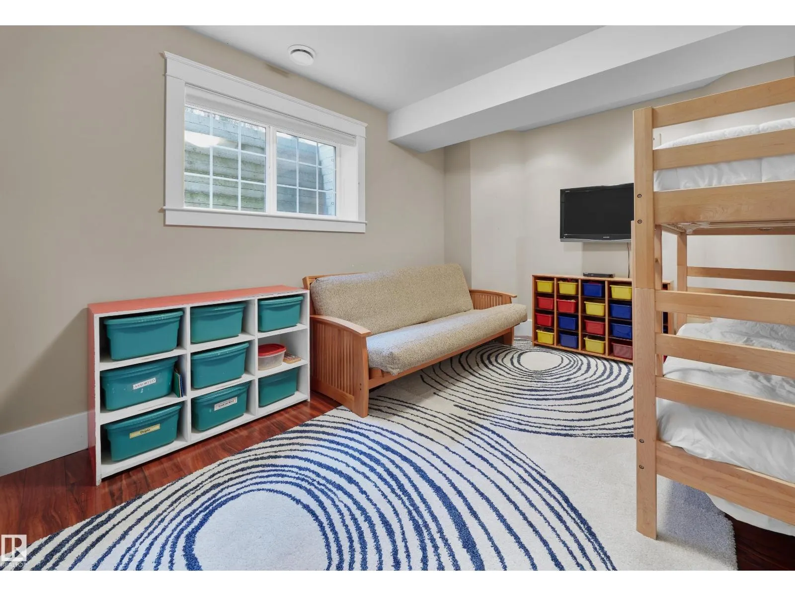 8311 120 ST NW