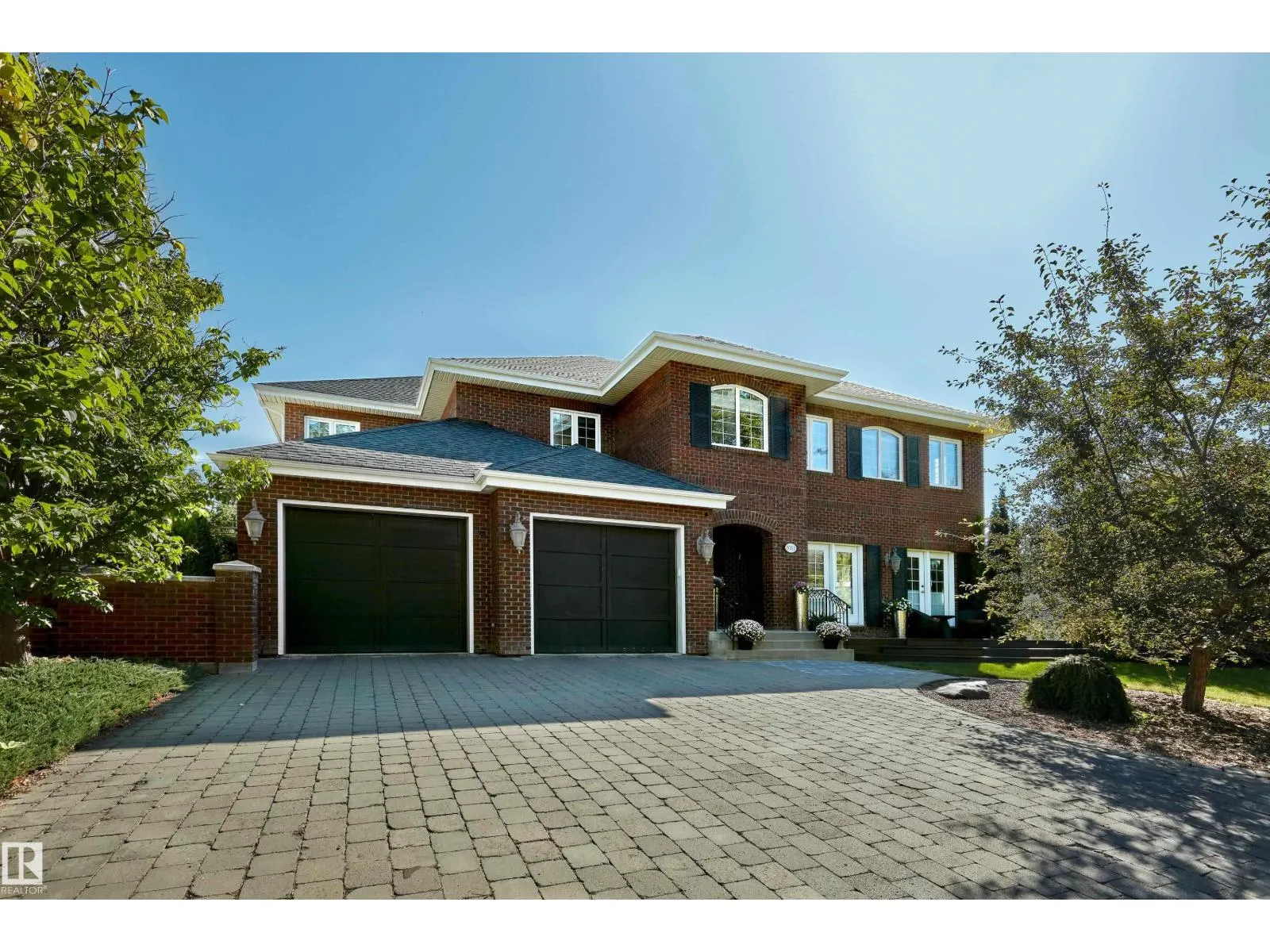 8311 120 ST NW