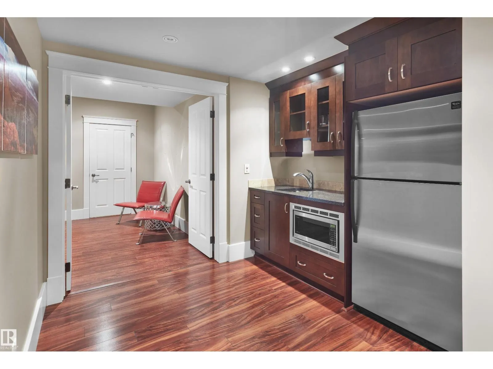 8311 120 ST NW