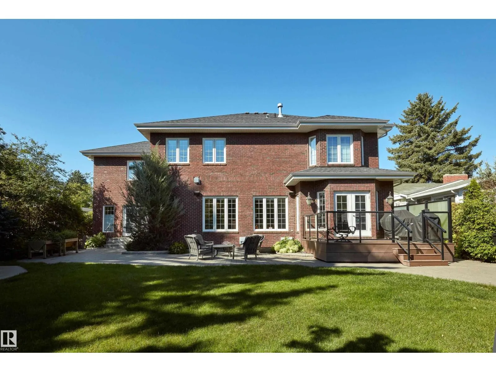 8311 120 ST NW
