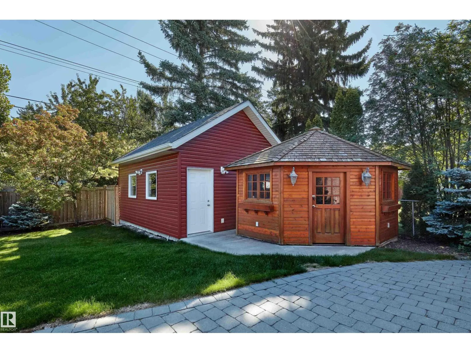 8311 120 ST NW