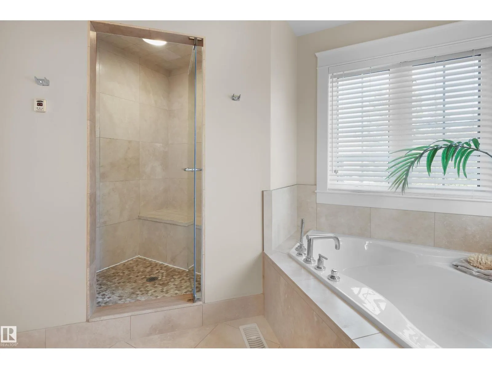 8311 120 ST NW