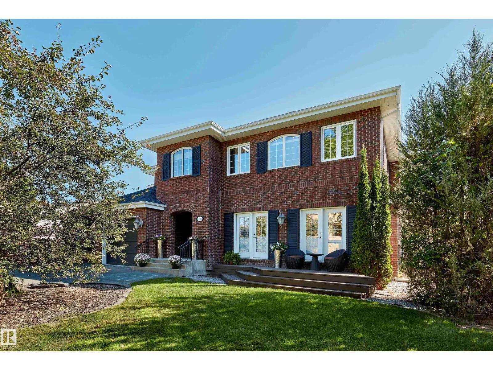 8311 120 ST NW