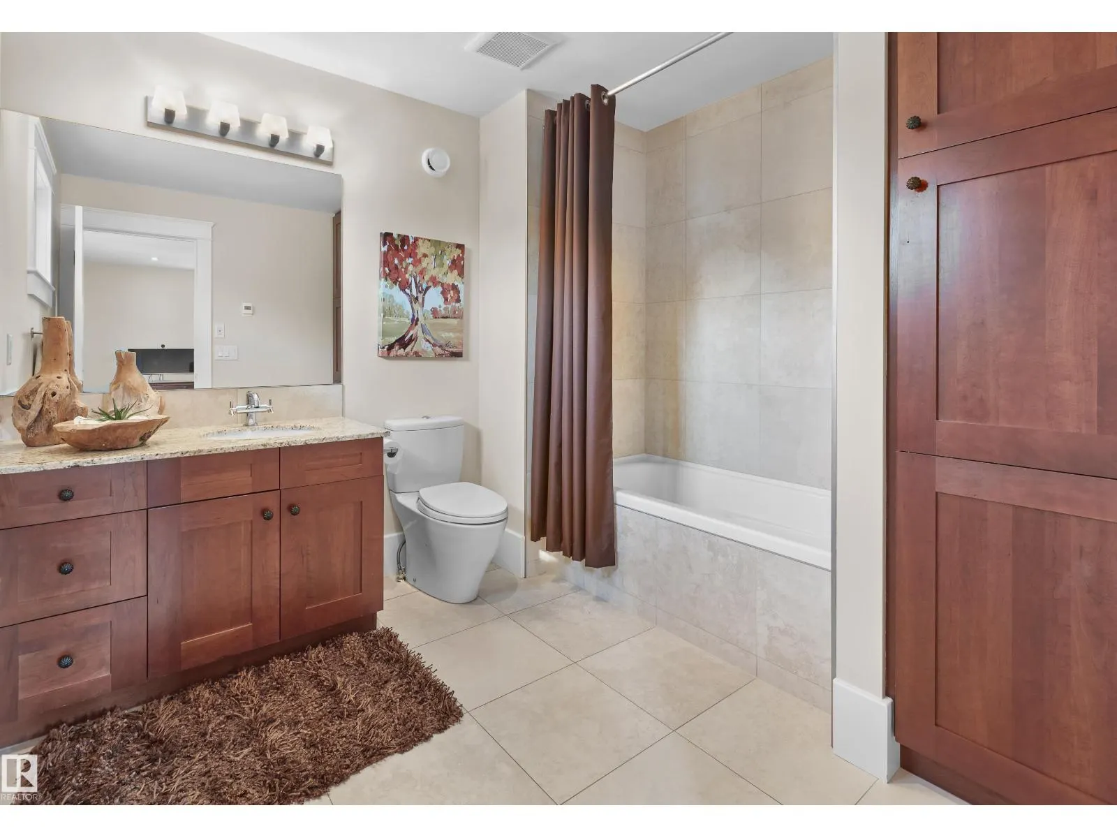 8311 120 ST NW