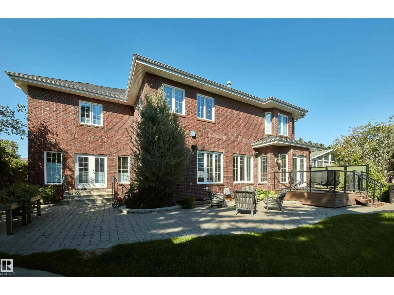 8311 120 ST NW