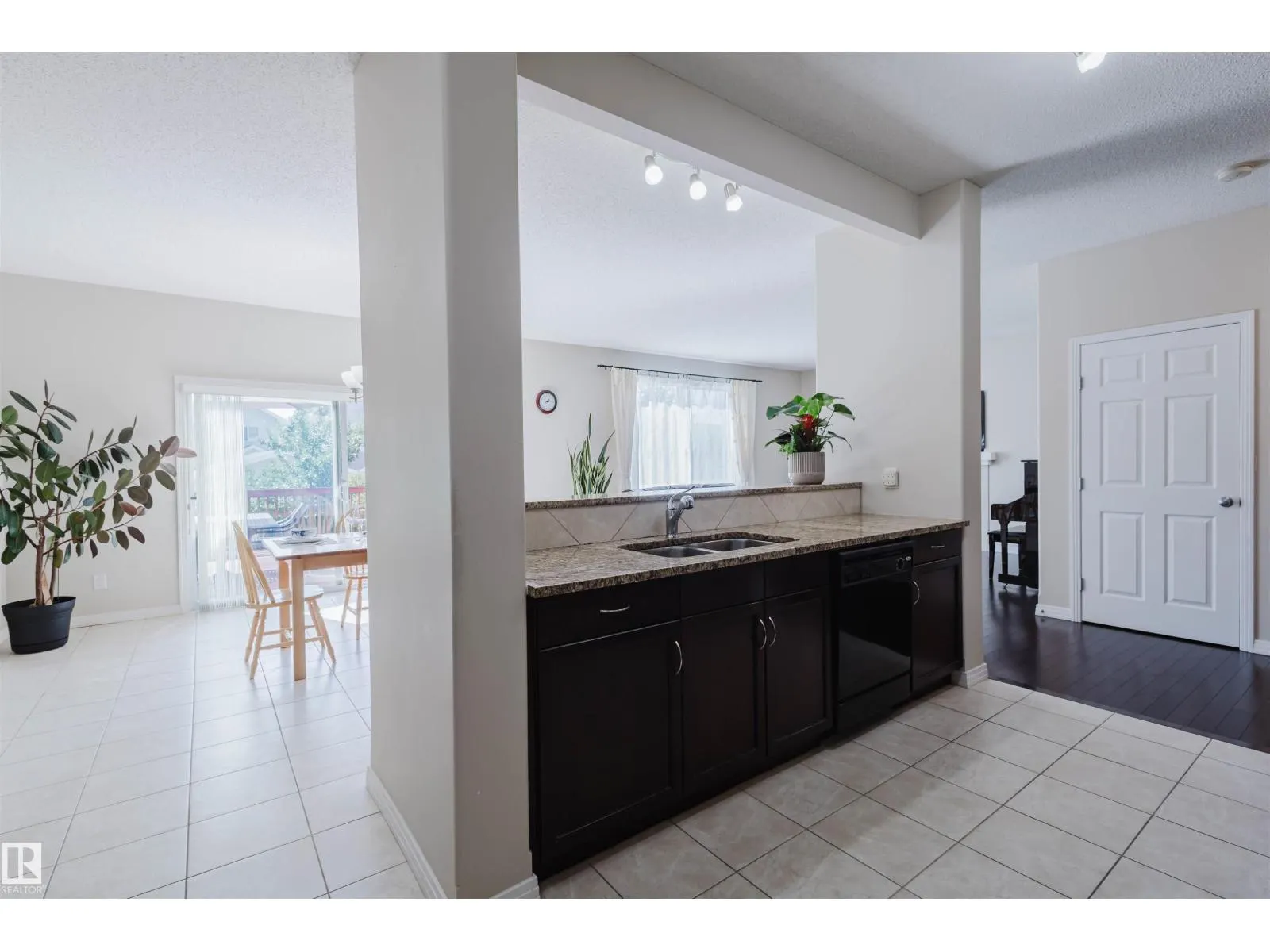 6731 SPEAKER PL NW