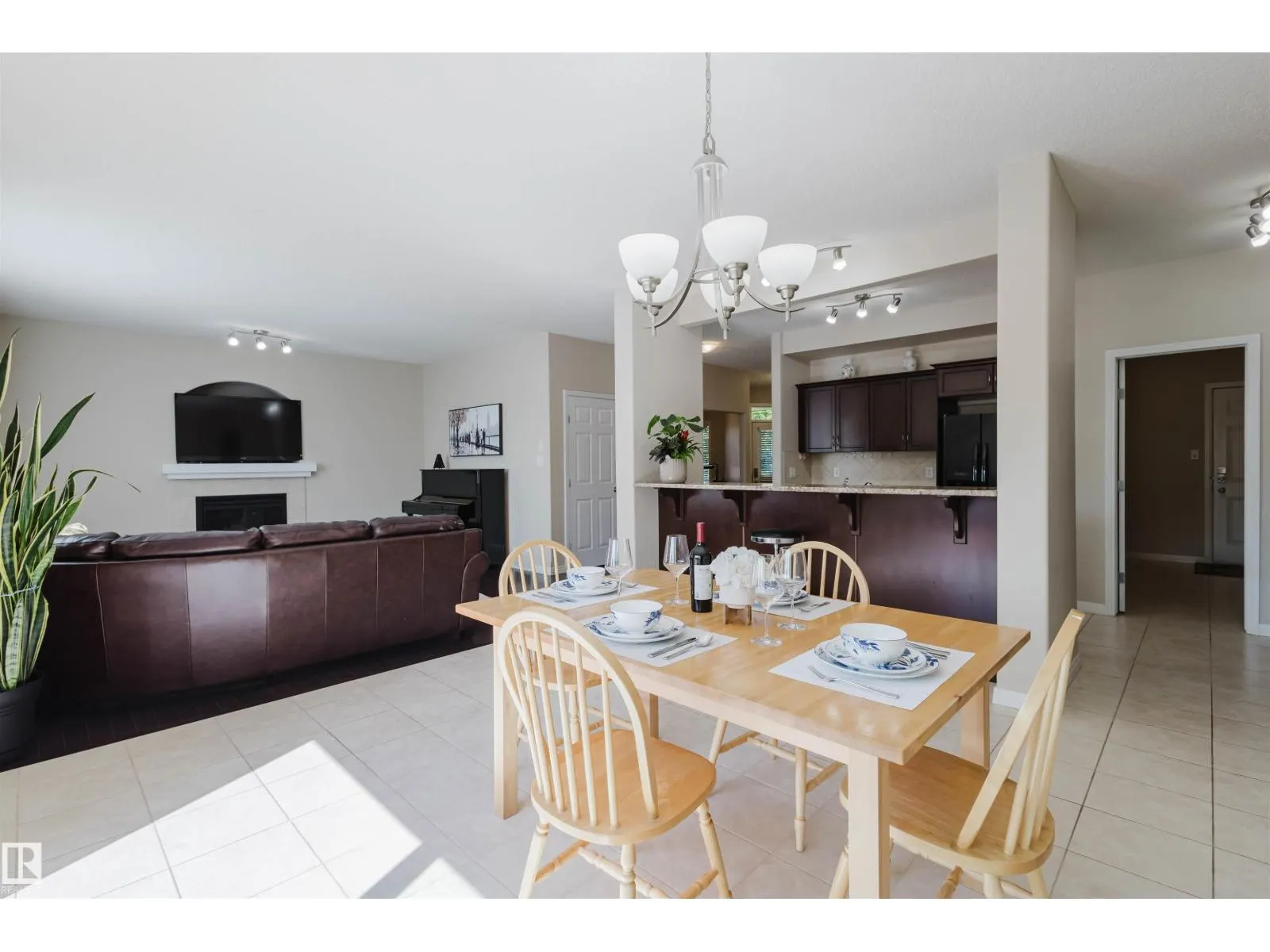 6731 SPEAKER PL NW