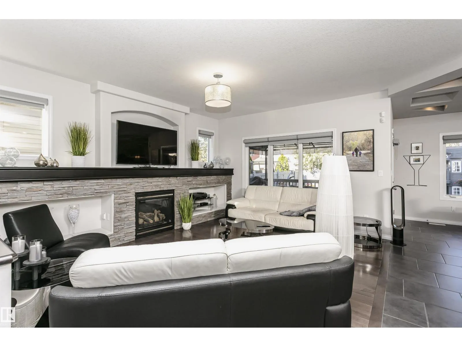 12936 201 ST NW