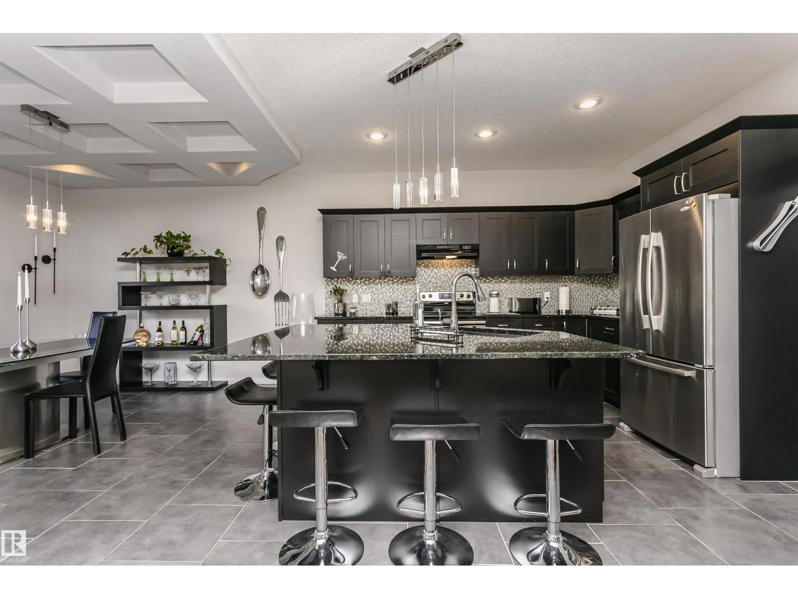 12936 201 ST NW