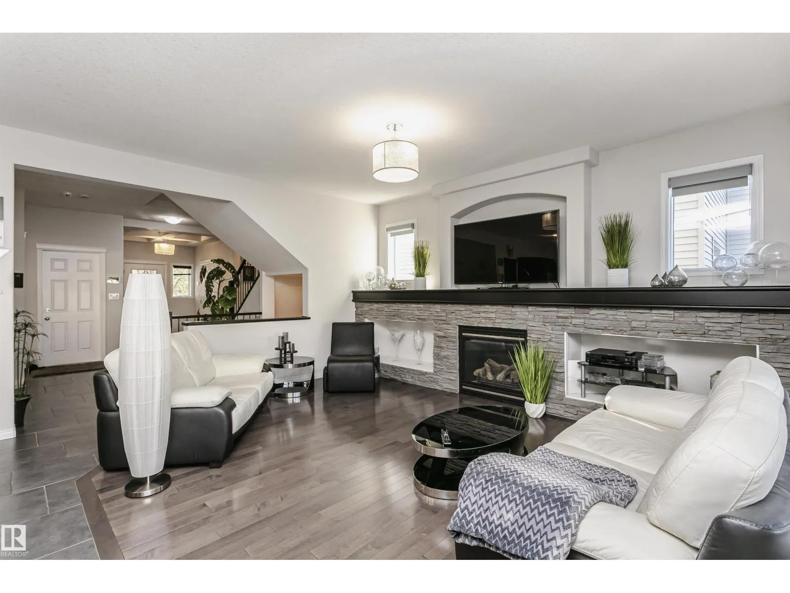 12936 201 ST NW