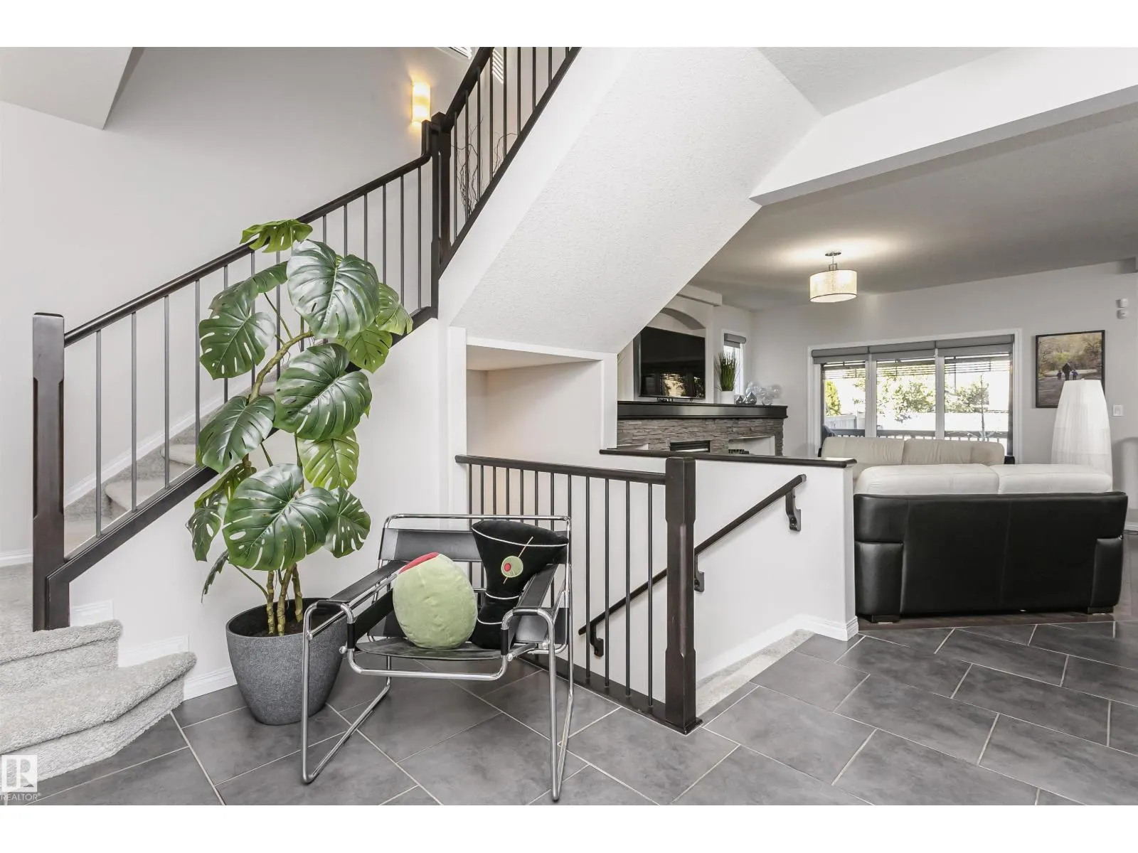 12936 201 ST NW