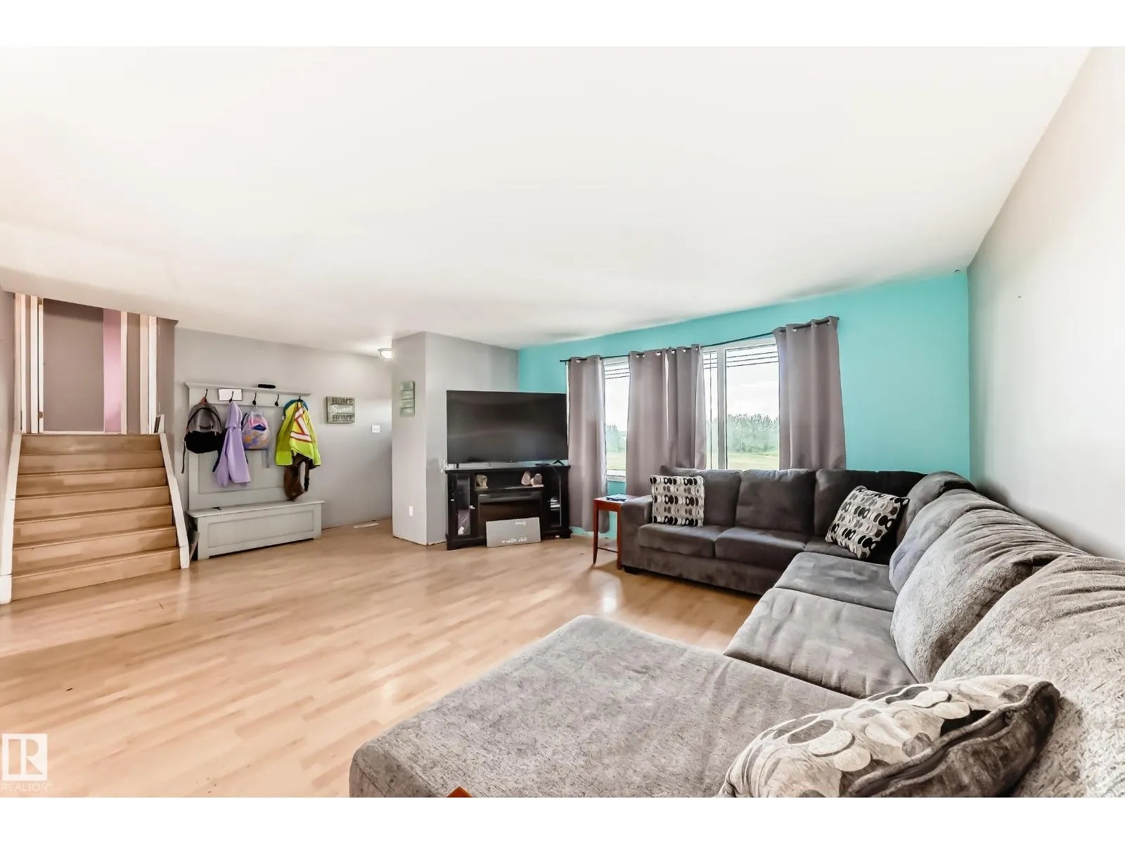 5044 45 ST