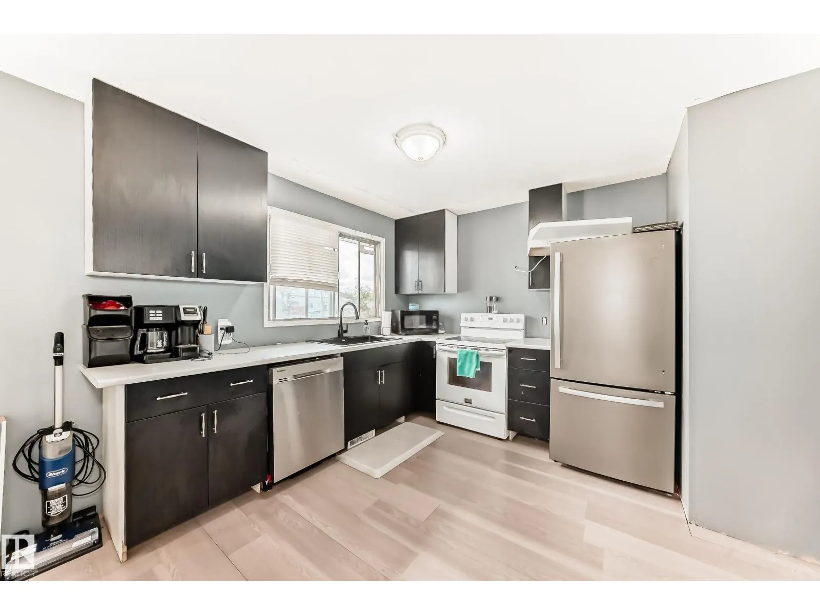 5044 45 ST