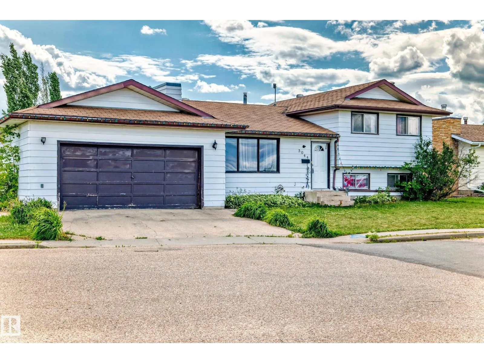 5044 45 ST