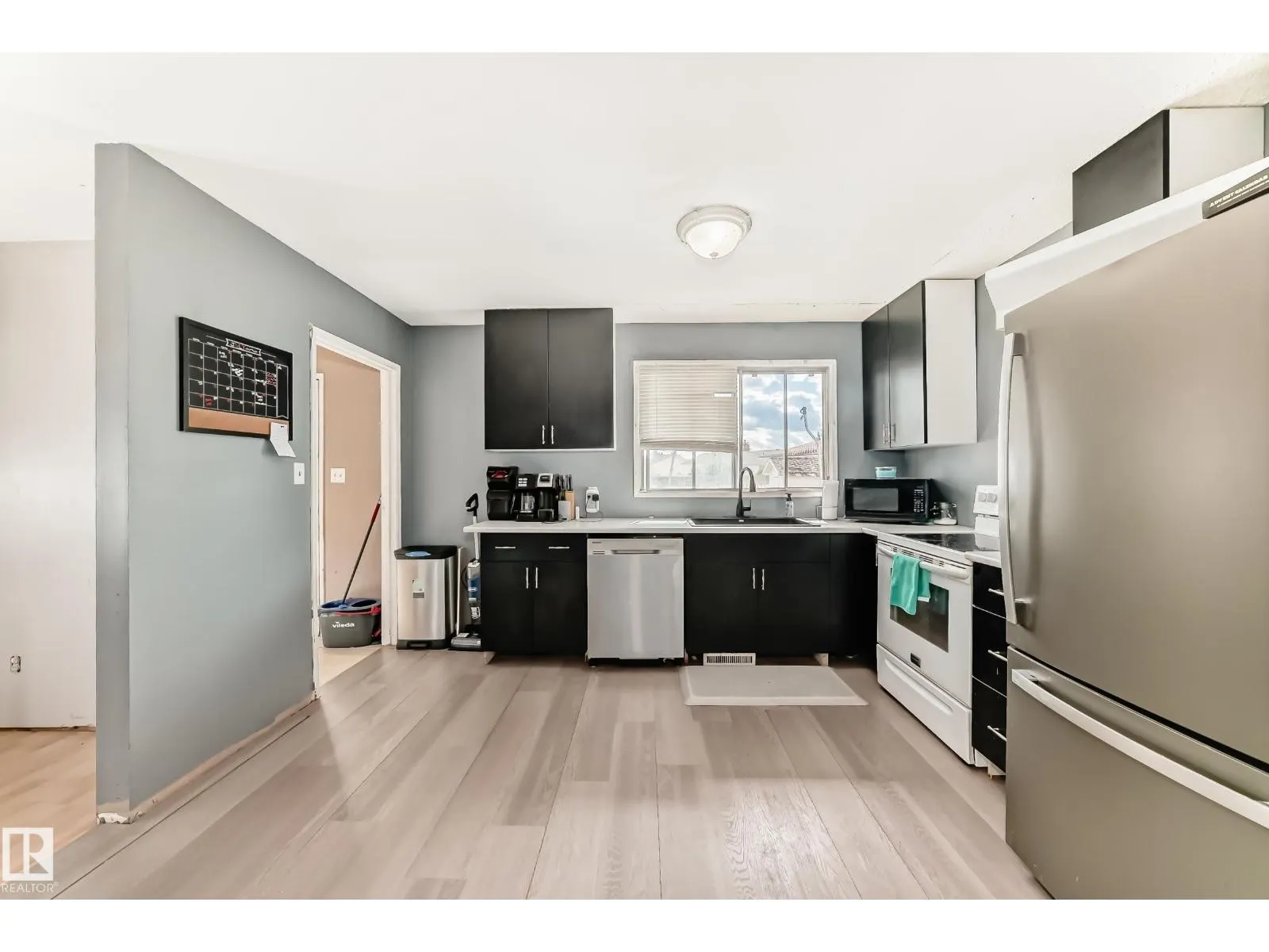 5044 45 ST