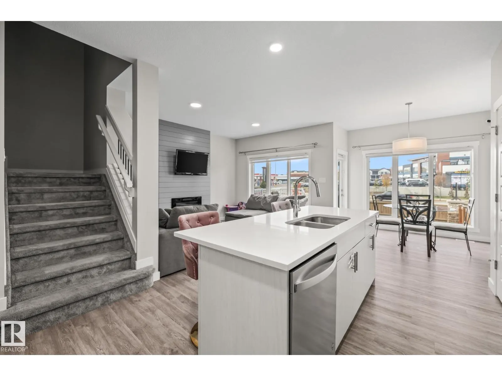 2024 160 ST SW