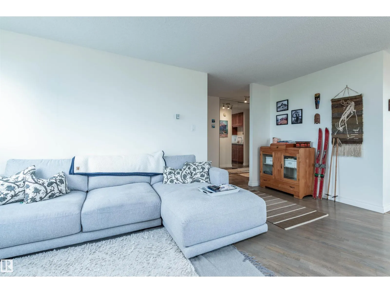 #801 12141 Jasper AV NW