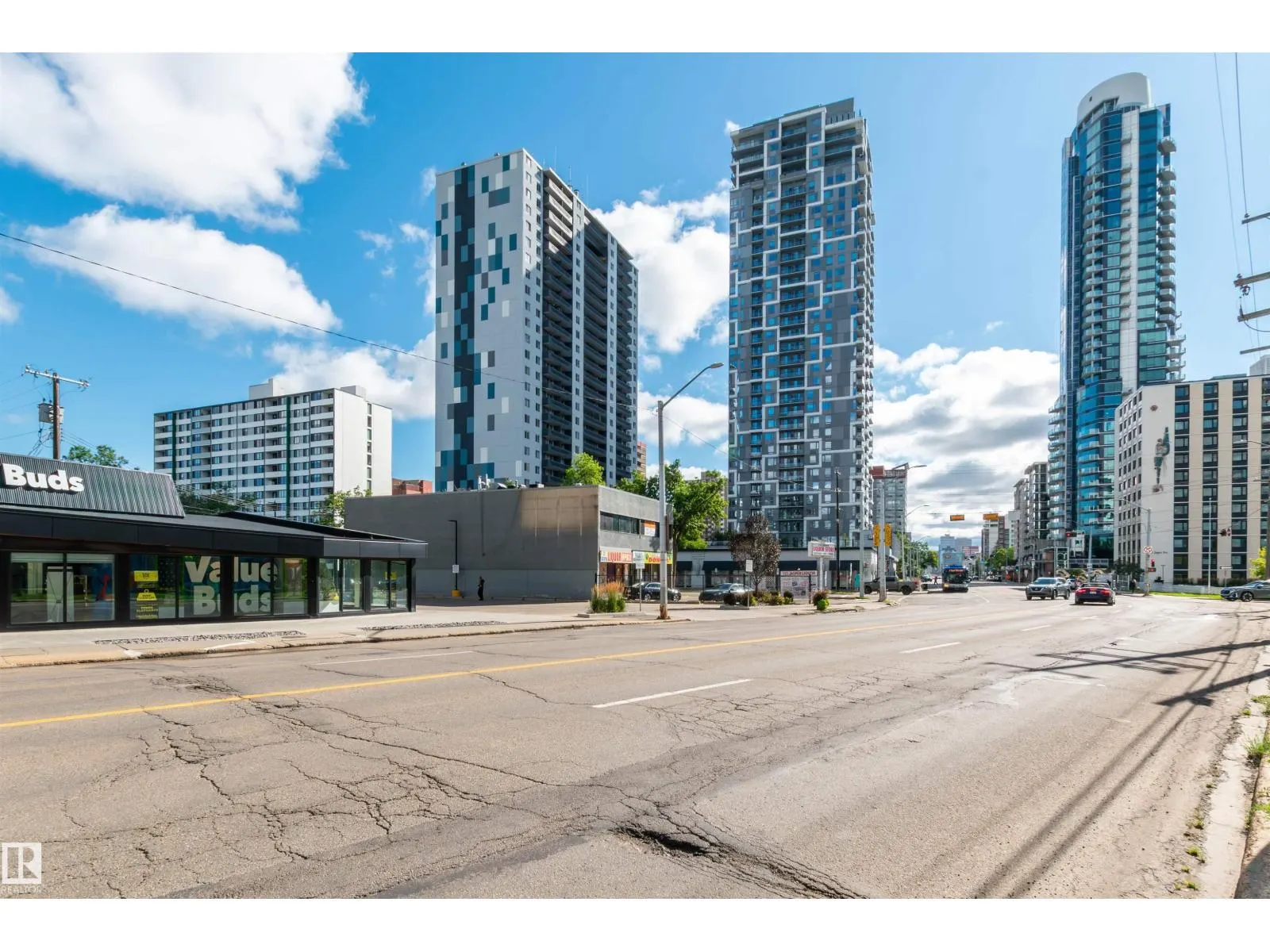 #801 12141 Jasper AV NW