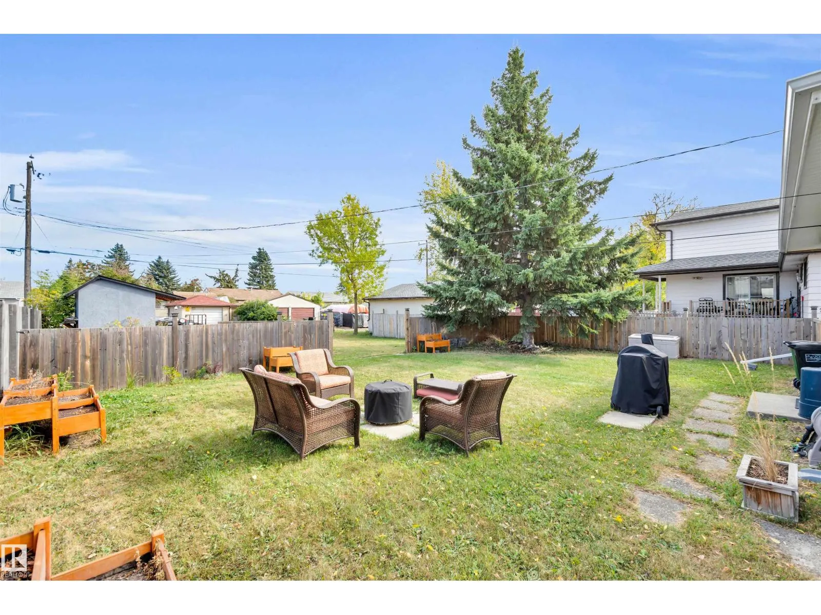 10455 163 ST NW