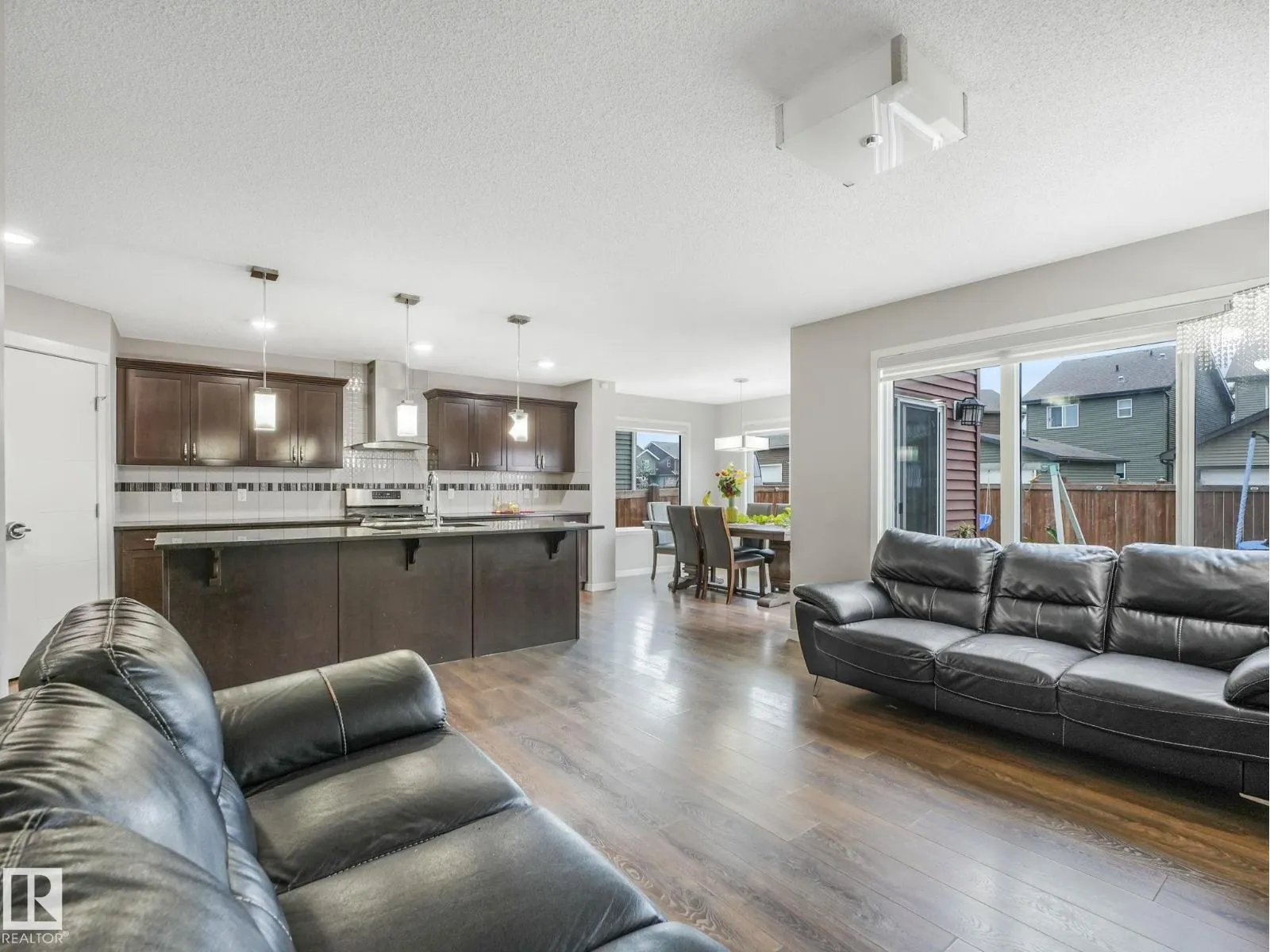 3621 CHERRY LI SW